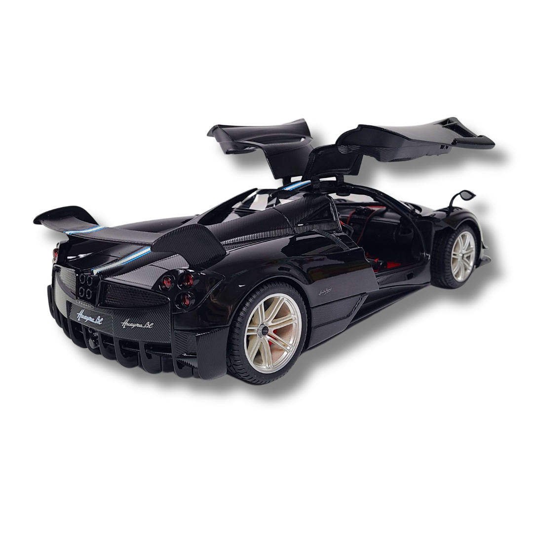 Rastar 1:14 Scale Pagani Huayra BC