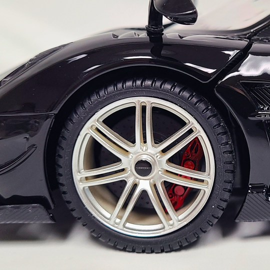 Rastar 1:14 Scale Pagani Huayra BC