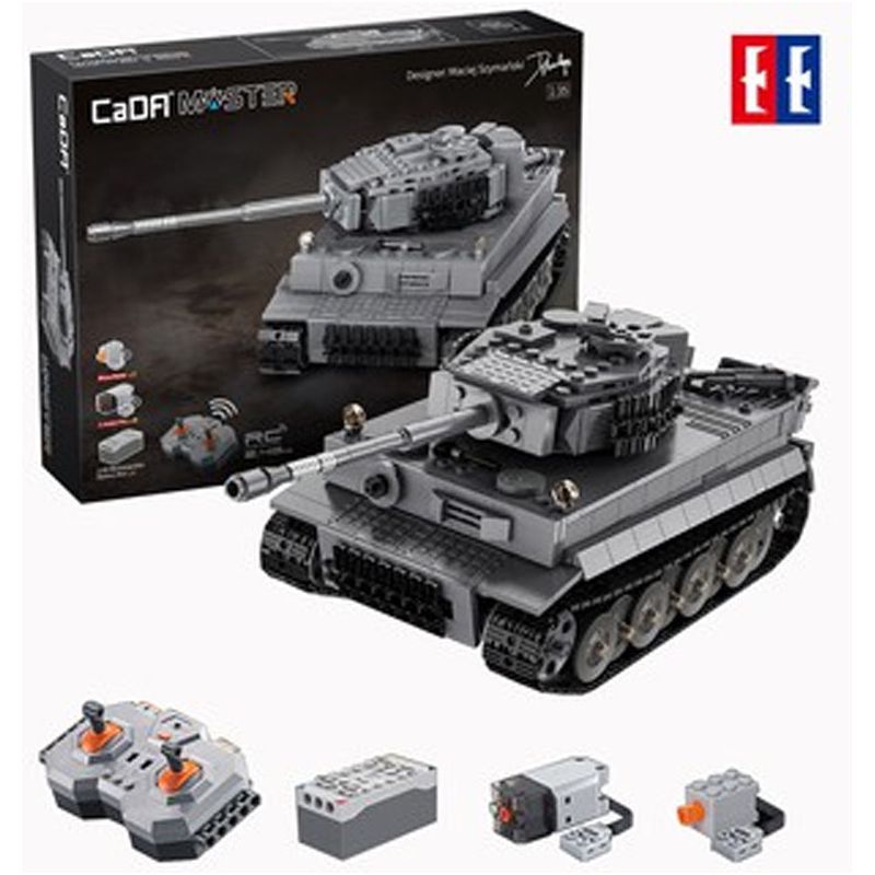 CaDA Masters WWII German Tiger Tank Remote Controlled Brick Building Set 925 Pieces