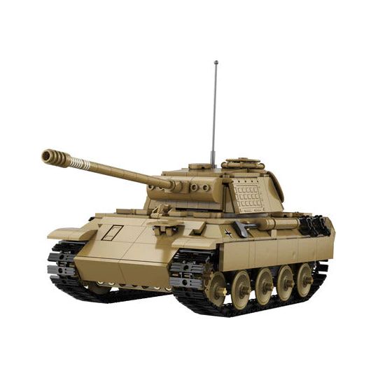 CaDA WWII German Panther Tank Remote Controlled Brick Building Set 907 Pieces